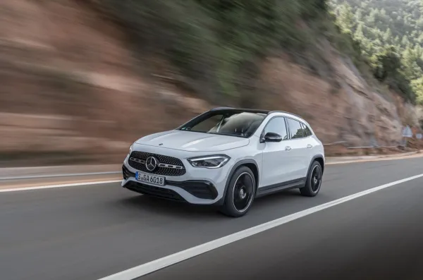 Concours : La Mercedes GLA &quot;Plus Belle Voiture de l’Année 2021&quot;
